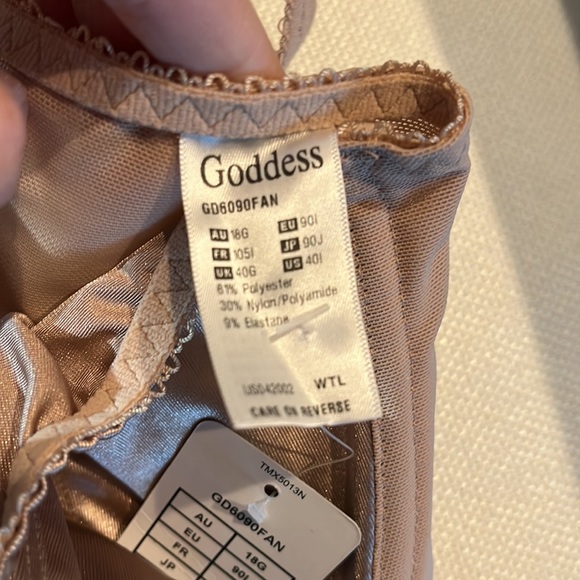 Goddess Full Coverage Support Bra (NWT) - Picture 5 of 10
